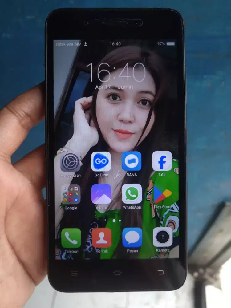 Vivo Y53 4G 2/16 layar 5 inchi full black