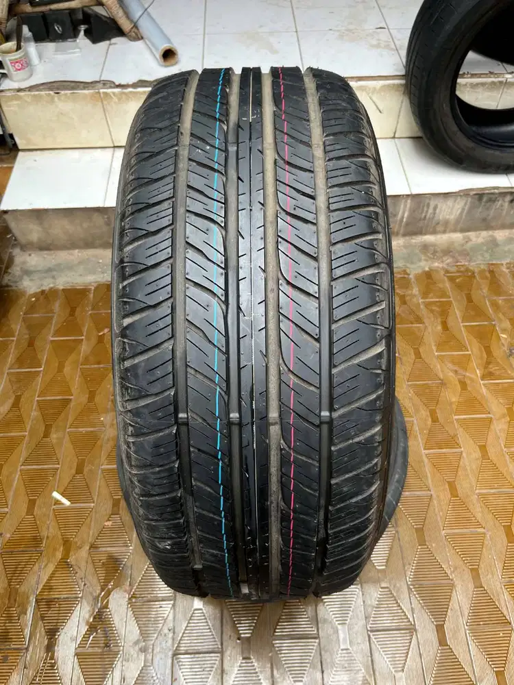 Ban Dunlop Grandtrek PT2A New Old Stock 285 50 r20 1Pcs