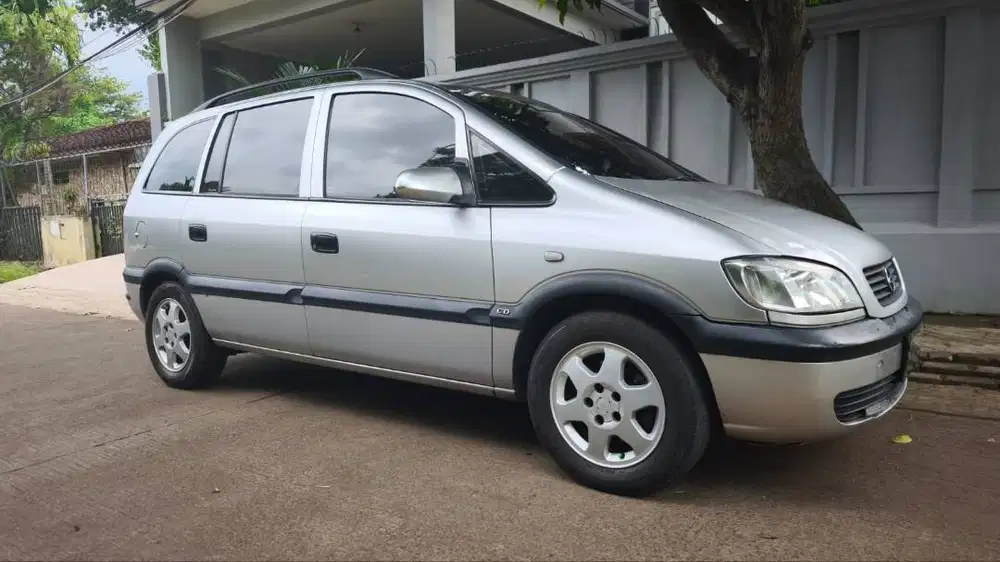 Zafira CD AT 2003