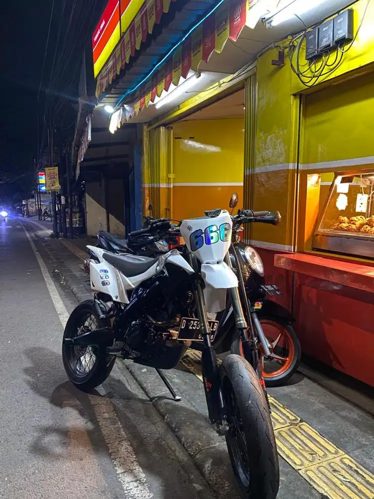 Kawasaki dtracker 2016