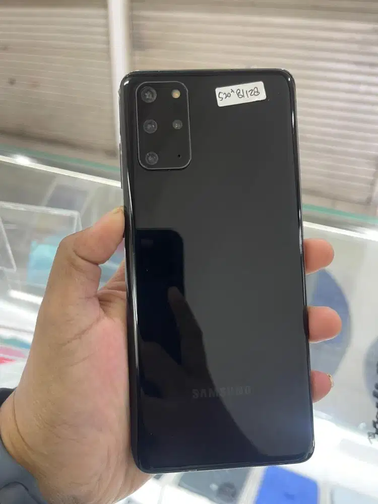 Samsung s20 plus 8/128