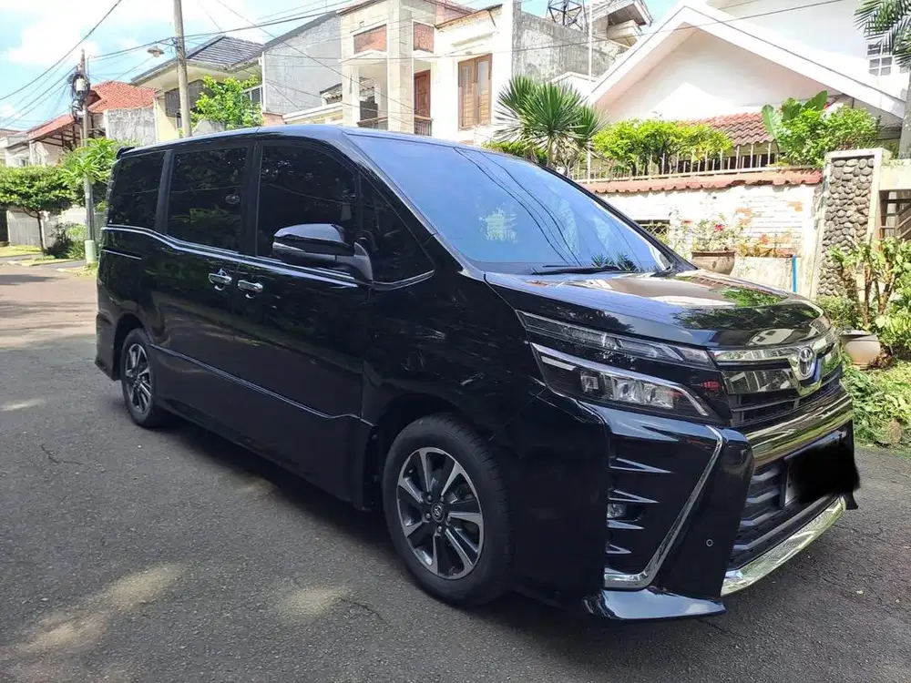 Voxy 2018 Terawat dan Nyaman