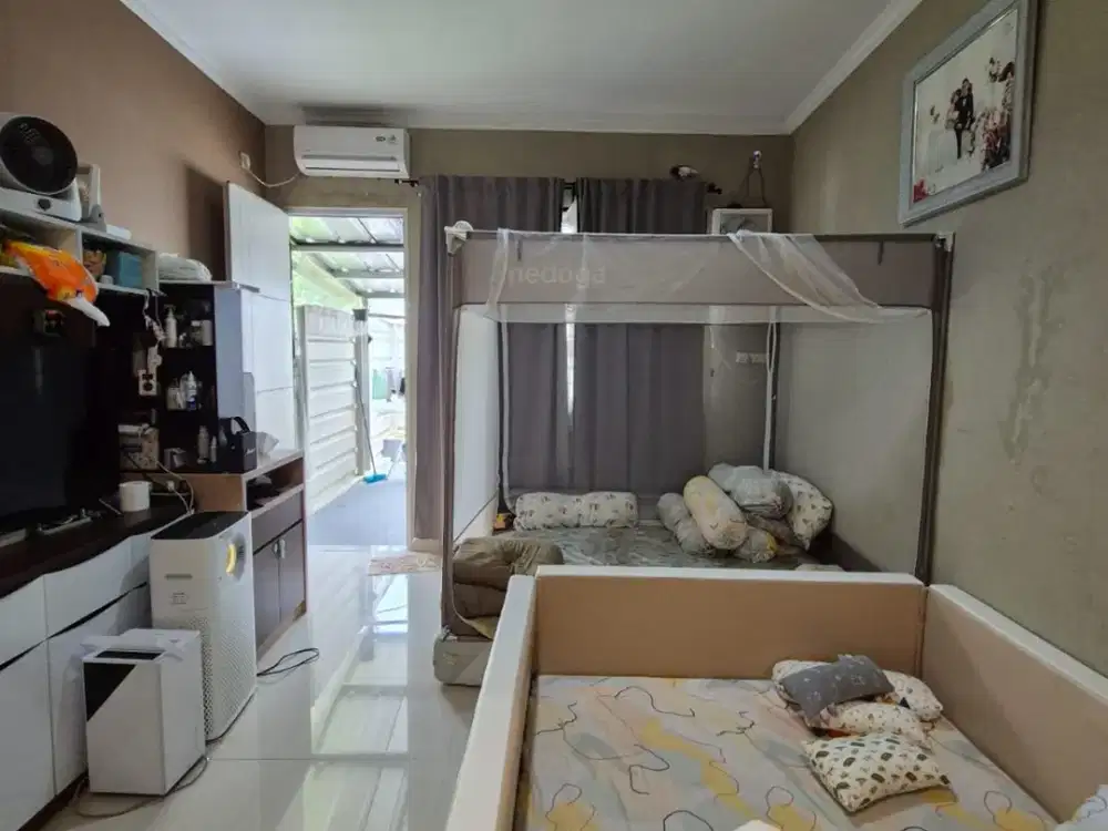 WTS Dijual Rumah 2 Lantai Sektor 12.4 Kencana Loka, BSD