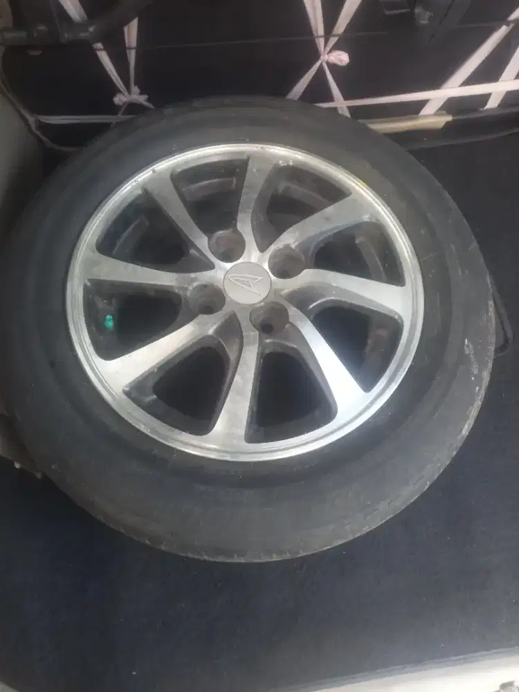 Velg standar sigra calya 2021