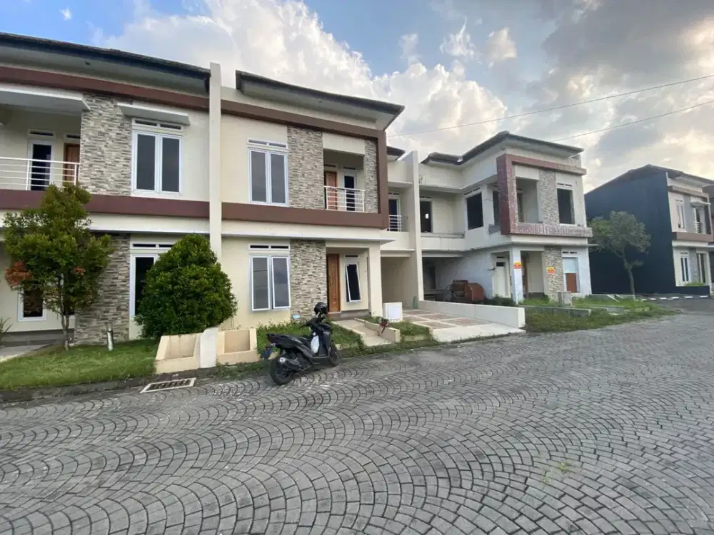 200 Meter Dari Jalan Palagan, Hunian Mewah Dekat Hyatt Dan Eskala