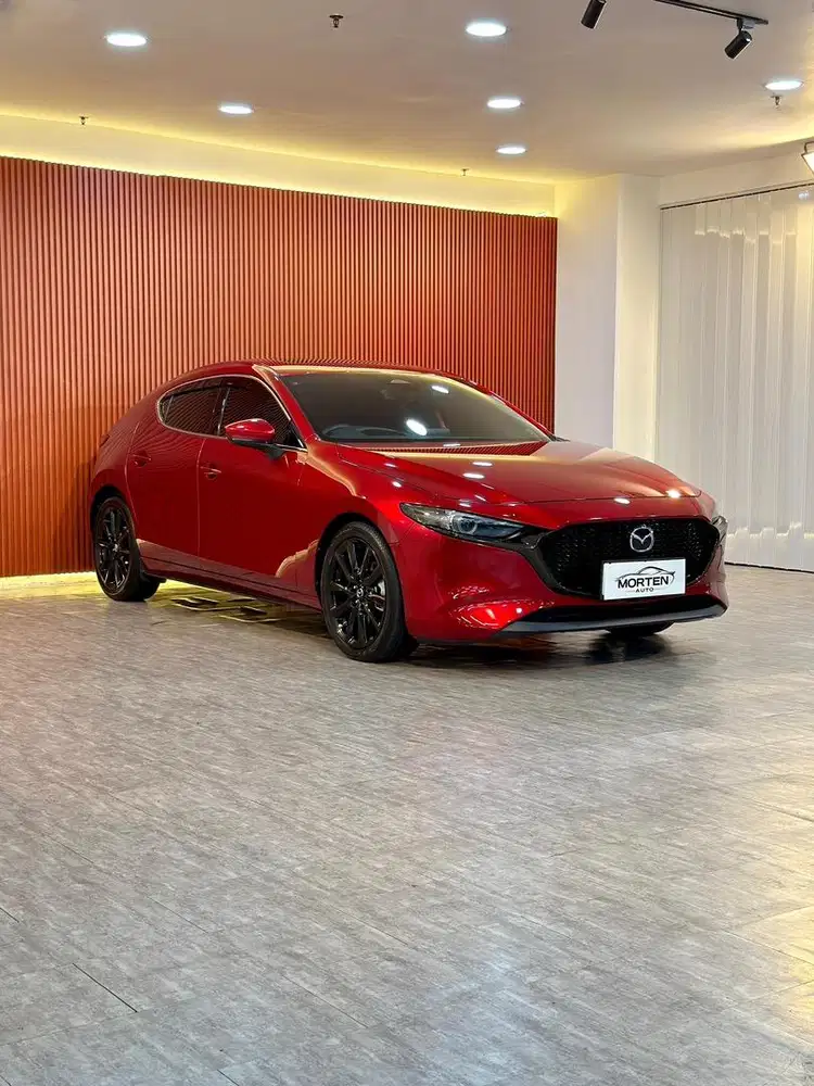 Mazda 3 Hatchback Facelift 2024 odo 15 Ribuan