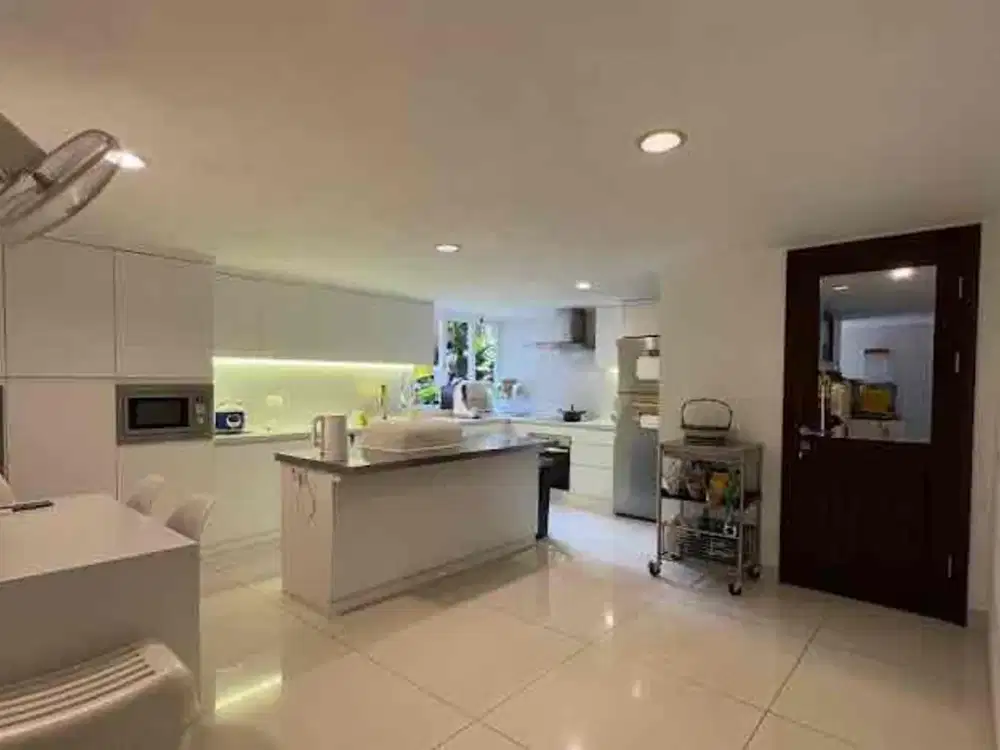 WTS! Rumah Mewah di Costarica, Delatinos – BSD City (hoek)