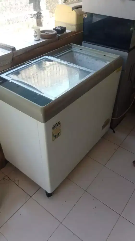 Freezer GRS 186 ltr