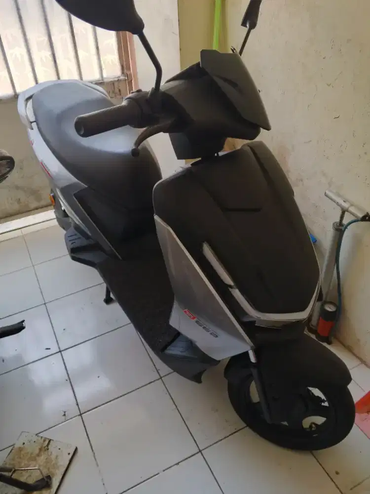 Sepeda listrik uwinfly D66B