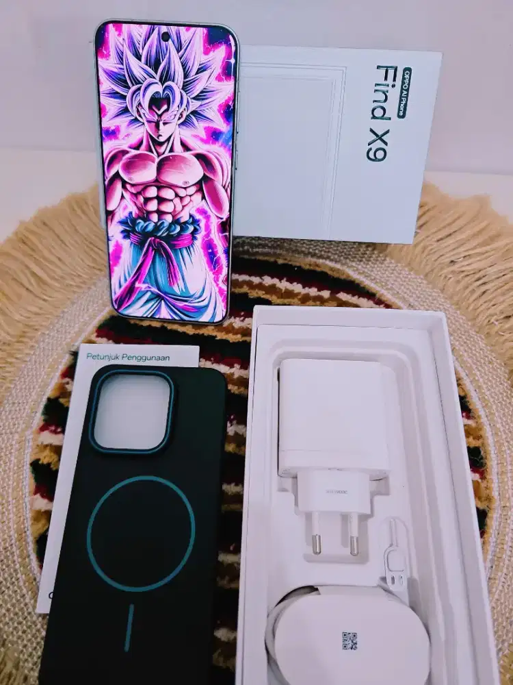 Oppo Find X9 5G 12/256 Fulset Ori Garansi Bulan 10 2026