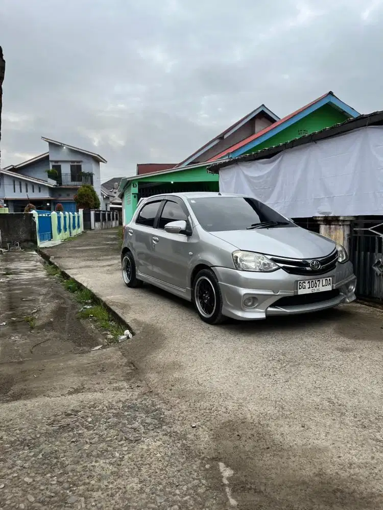 Etios valco 2015 istimewa
