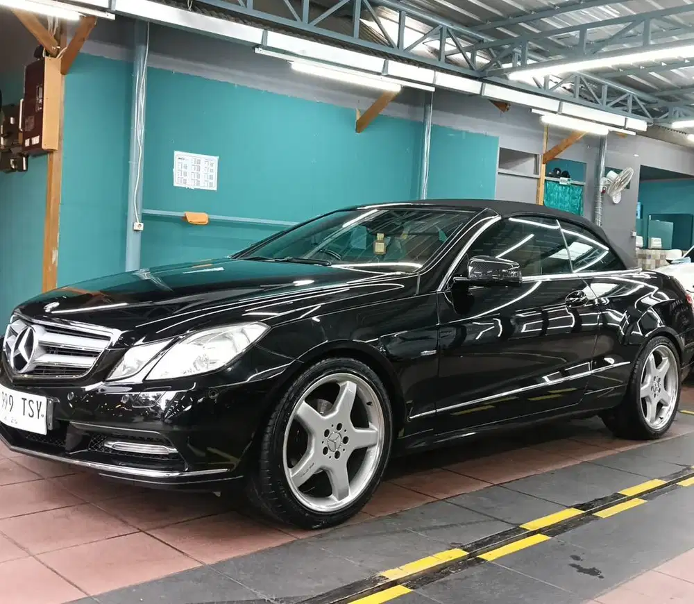 Mercedez benz E250 W207 CGI CABRIO AT CBU