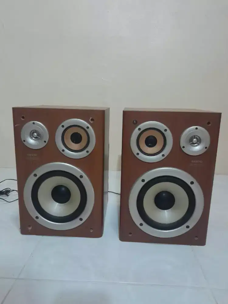 Speaker Kompo Merk Sanyo