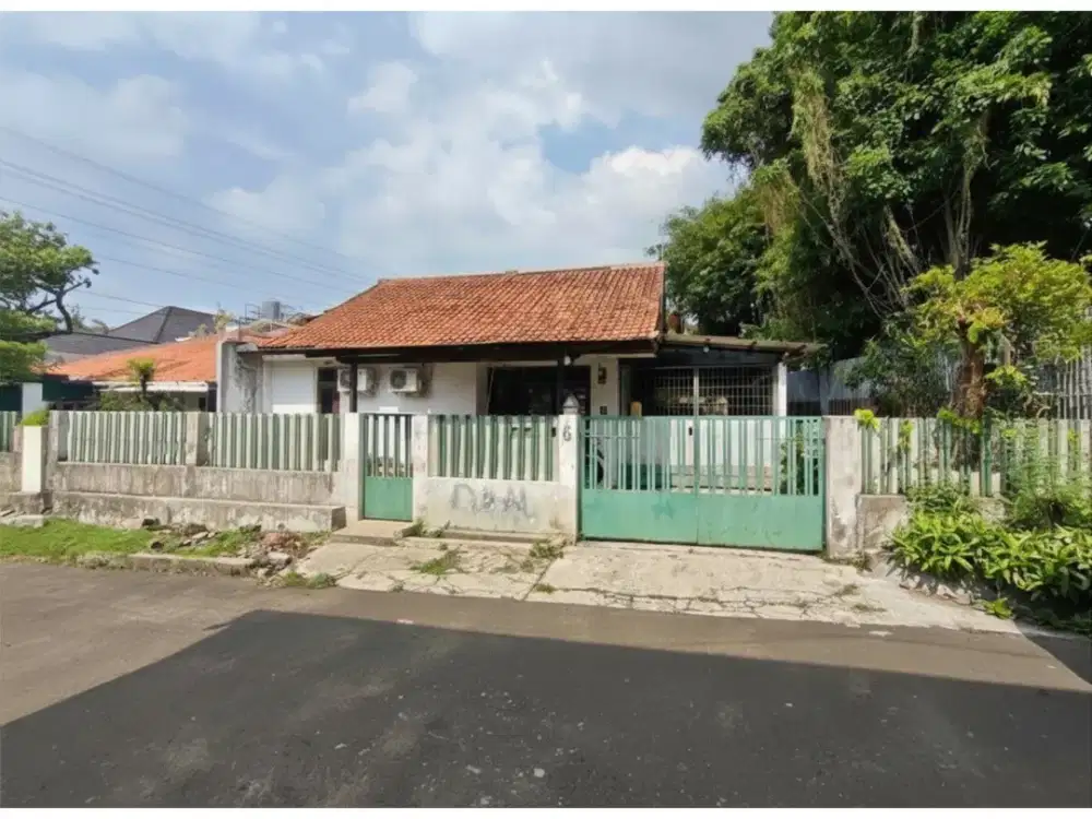 DI JUAL RUMAH HOOK HITUNG TANAH DI KOMPLEK PLN DUREN TIGA PANCORAN JAKARTA SELATAN