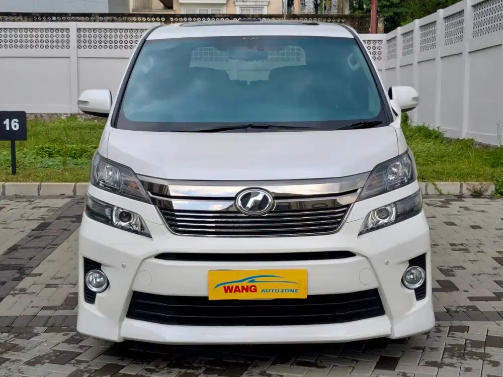 Vellfire ZG 2014 KM 66.000 record tangan 1