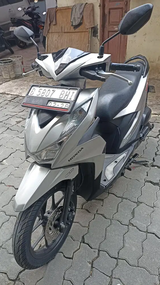 Honda beat deluxe CBS ISS tahun 2023.