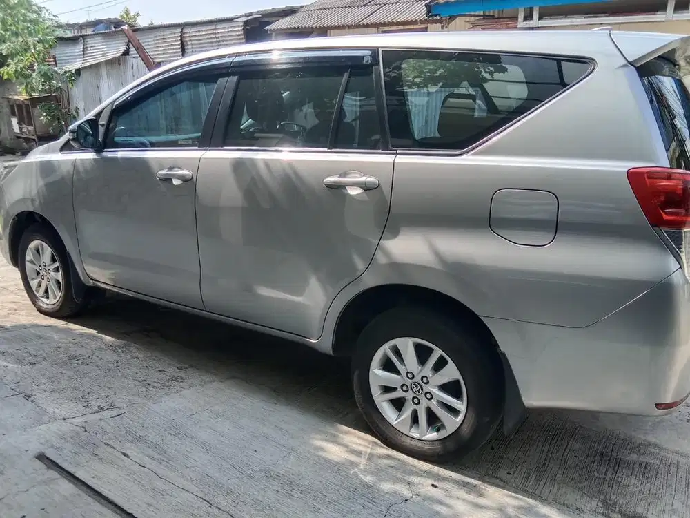 Innova Reborn Diesel MT 2020