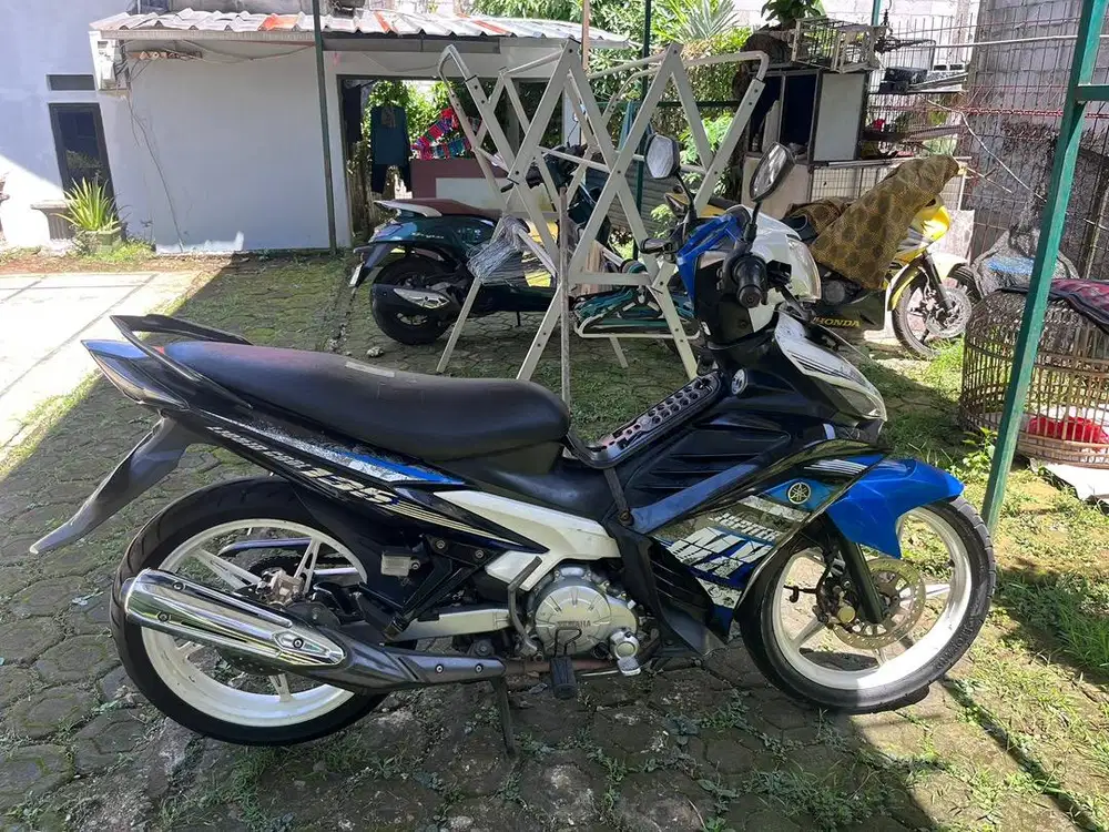 New Jupiter MX 2014 biru istimewa