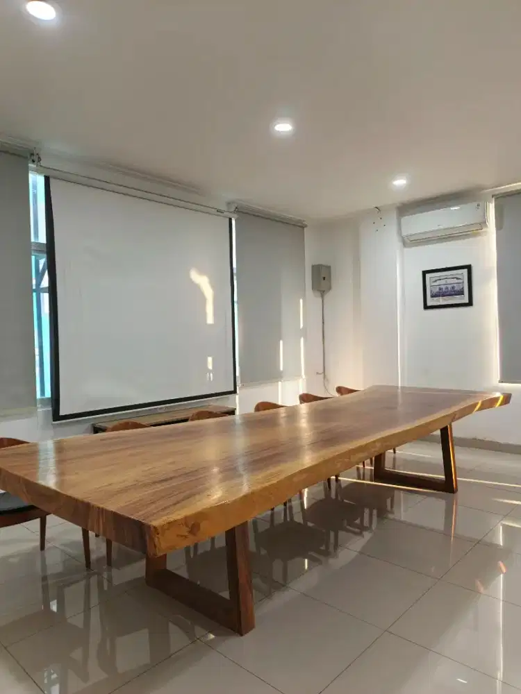 Dijual Meja kayu trembesi kokoh