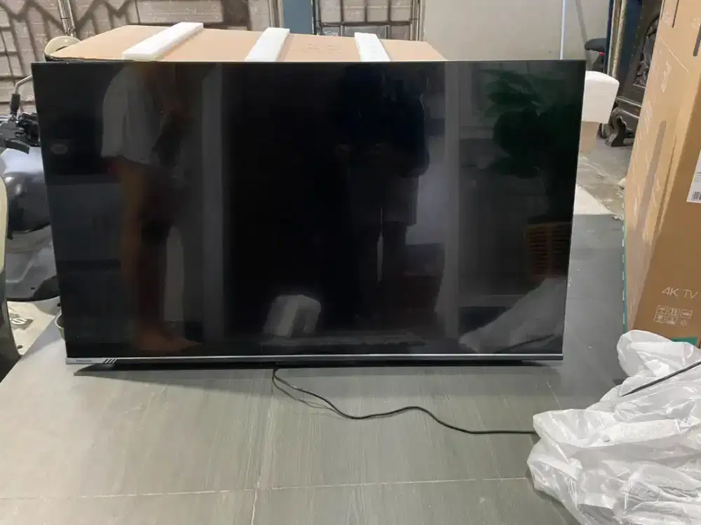 Di jual tv hisense 50 inch google tv smart