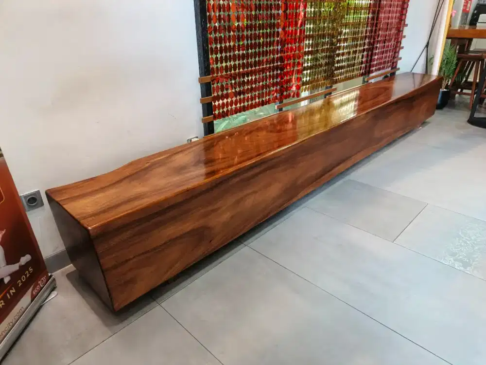 Dijual kursi kayu cocok utk cafe/kantor