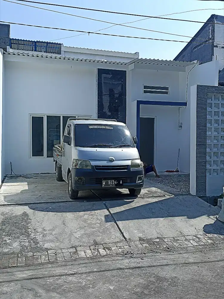 Jual cepat rumah baru bangun 2 tahun, wisma tropodo SHM,