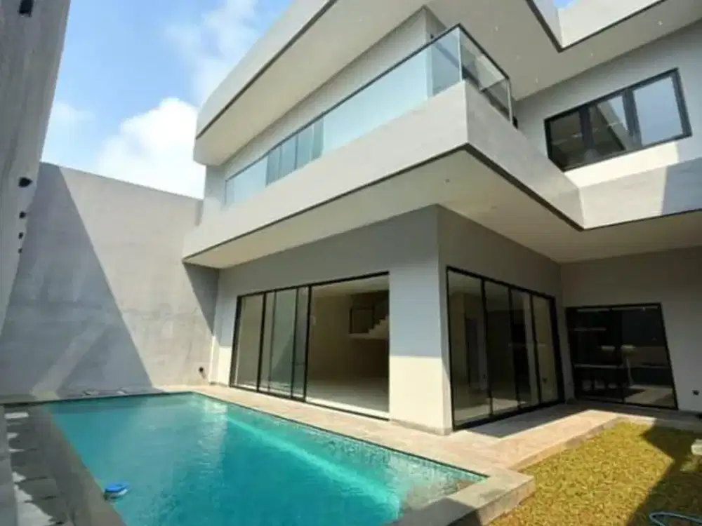 HOT SALE  Rumah Baru 2Lt, SHM, Swimming Pool, Kebayoran Residence Bintaro CL 622