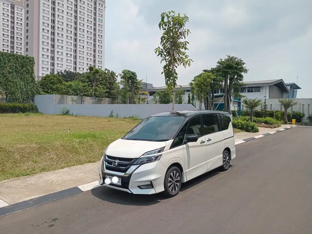 Nissan Serena 2022 Bensin