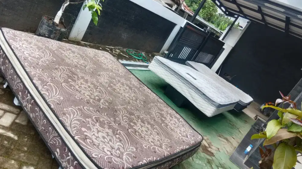 Jasa cuci kasur dan sofa