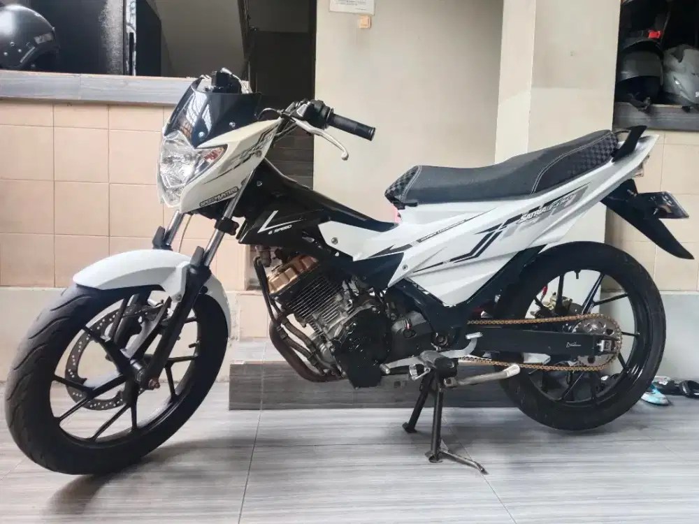 Jual satria siap nongkrong mantap dah ganteng bter metik oge yg mulus