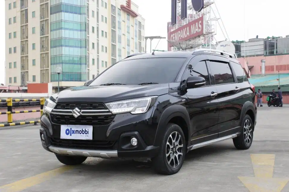 TDP 10JT, Suzuki XL7 1.5 Beta Bensin-AT Hitam 2022