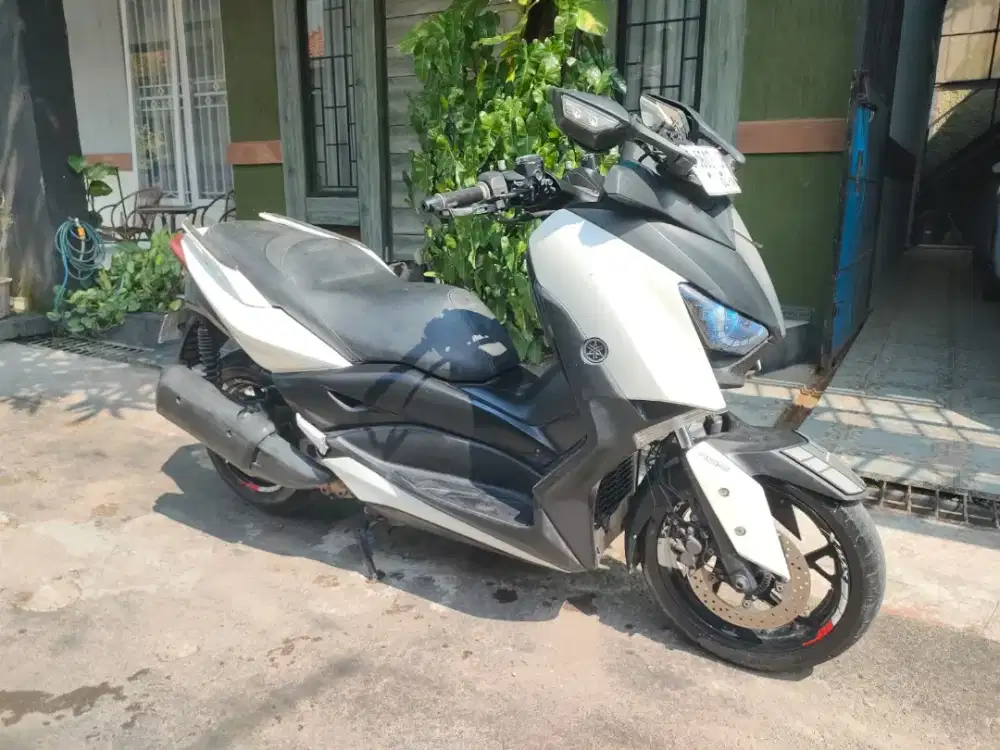 Dijual Yamaha Xmax 250cc 2017