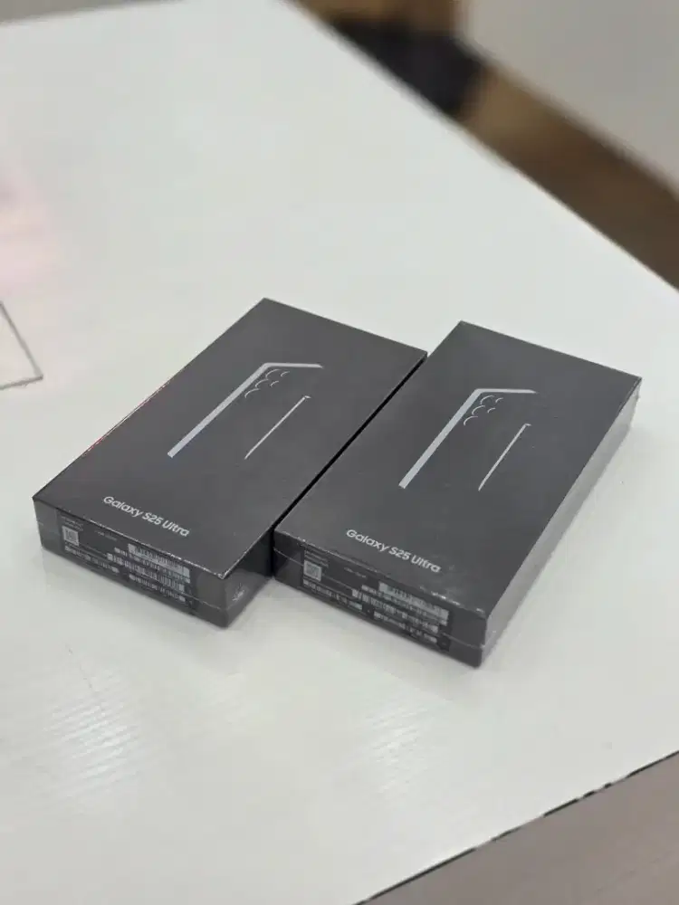 SAMSUNG S25 ULTRA 13/256GB NEW