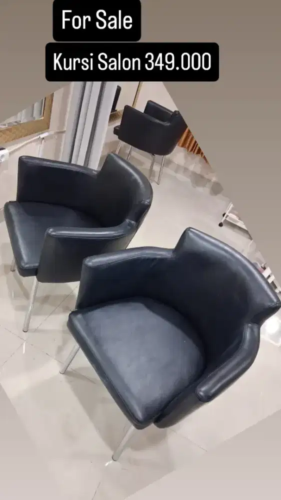 Barang Salon seperti meja kursi dan kaca