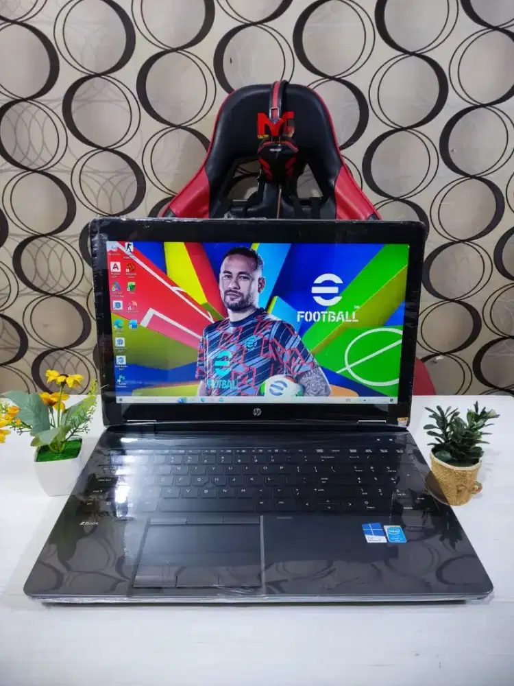 HP ZBook 15 -L70 [RAM 8Gb +SSD + Dual VGA NVIDIA Quadro]