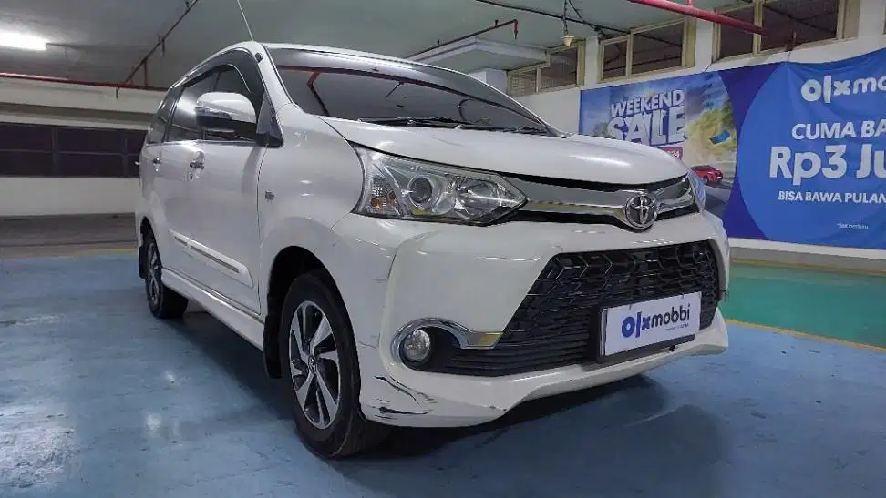 TDP 7,JT, Toyota Avanza 1.5 Veloz Bensin-AT Putih 2016