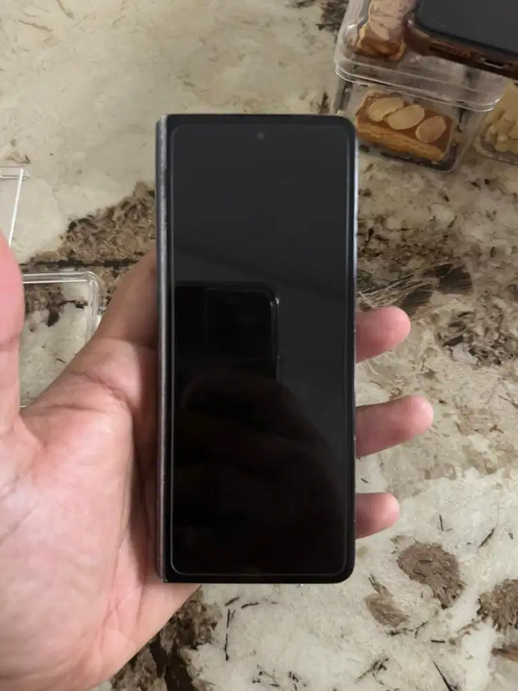 Z fold 4 12/256 SEIN