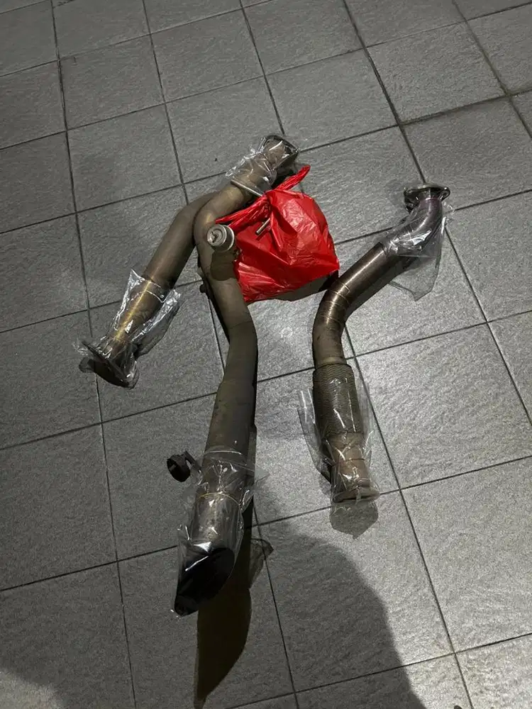 Knalpot fortuner vnt side exit valvetronic