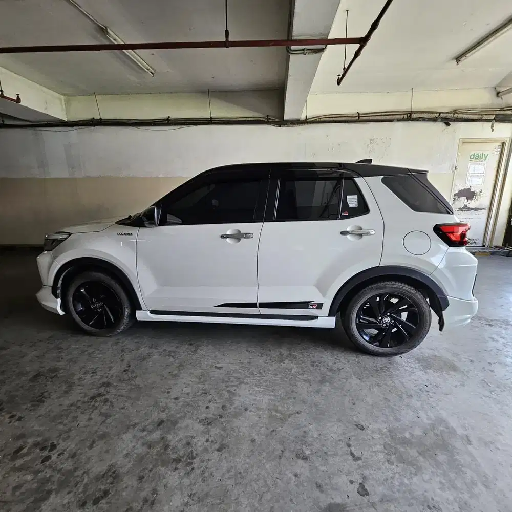 For SaleTipe Tertinggi Toyota Raize 1.0 Turbo GR Sport TSS (Two Tone)