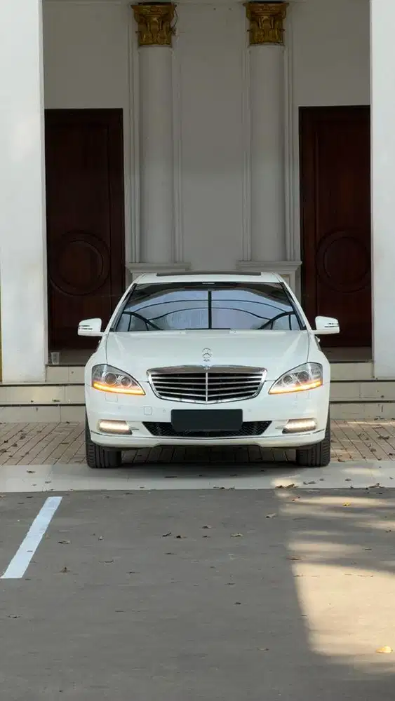 Mercedes Benz S300 L Solitaire W221 2012