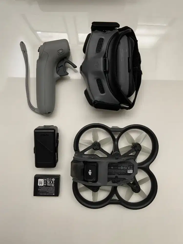 DJI AVATA Explorer Combo