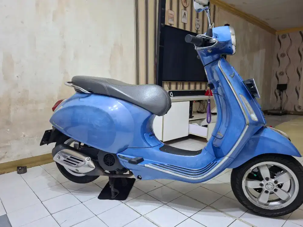 Piaggio Vespa Primavera Vie 150 tahun 2014