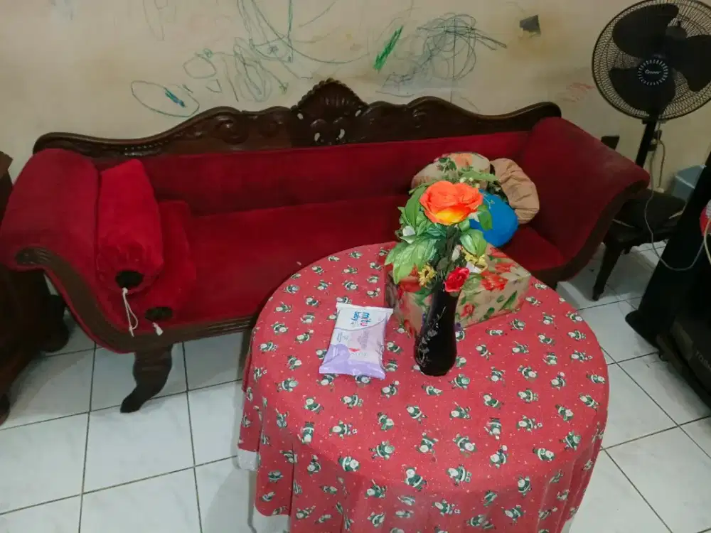 Bangku tamu panjang bahan jati