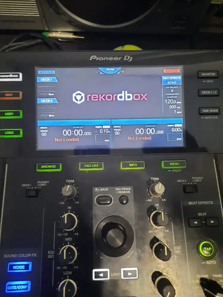 Pioneer XDJ RX1 plus Gigbag