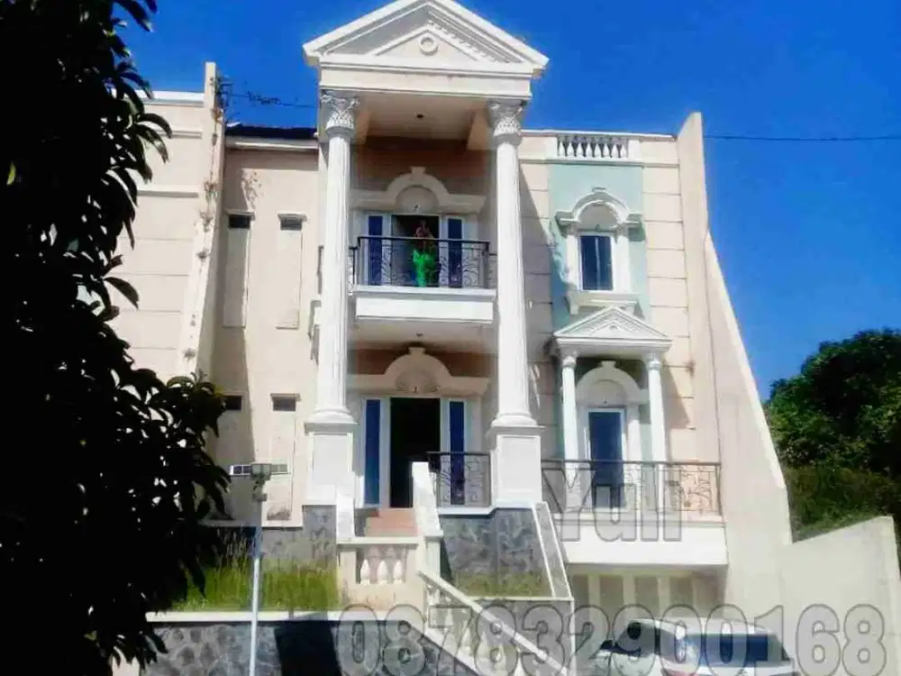 Dijual Rumah Tingkat 2,5 Lantai di Perumahan Daerah Ngaliyan, Semarang