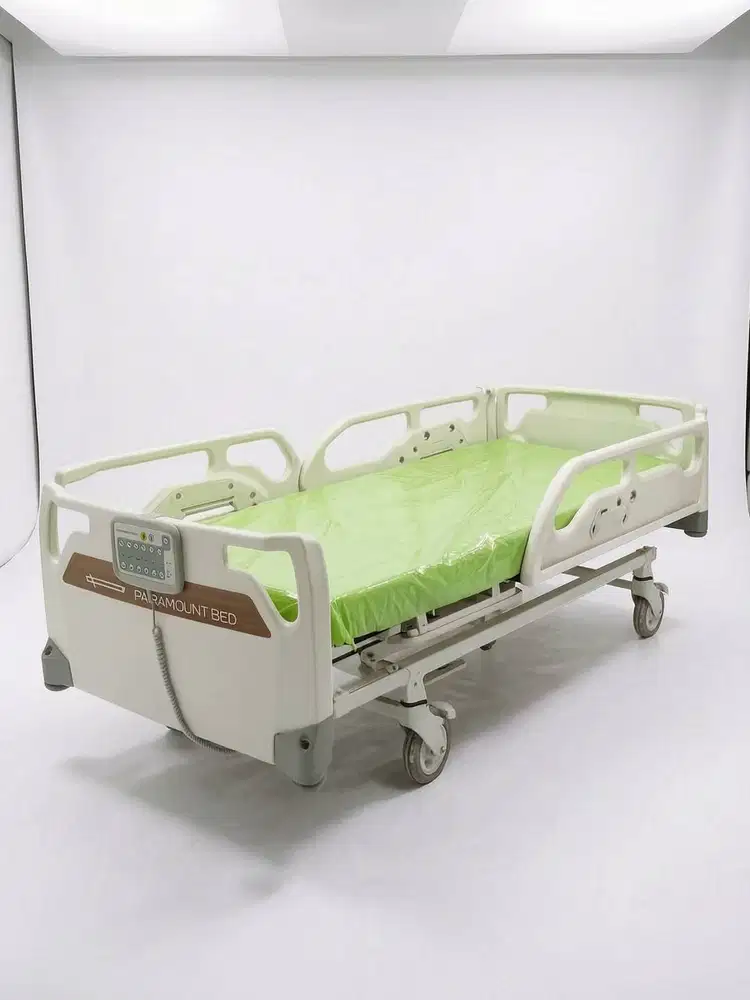 [DIJUAL CEPAT ] PARAMOUNT ELECTRICAL BED PA-6425 (BARU) 4 Crank system