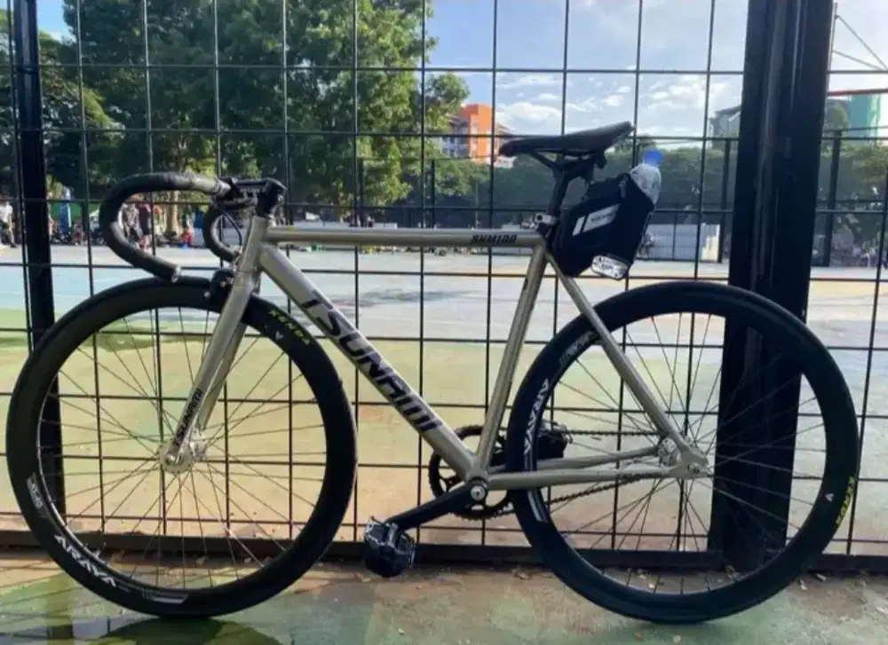 Sepeda fixie Tsunami