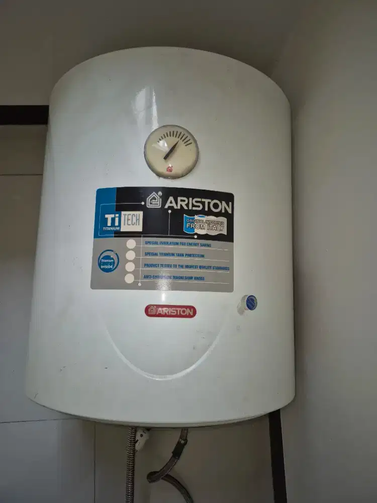 Water Heater Ariston 15L