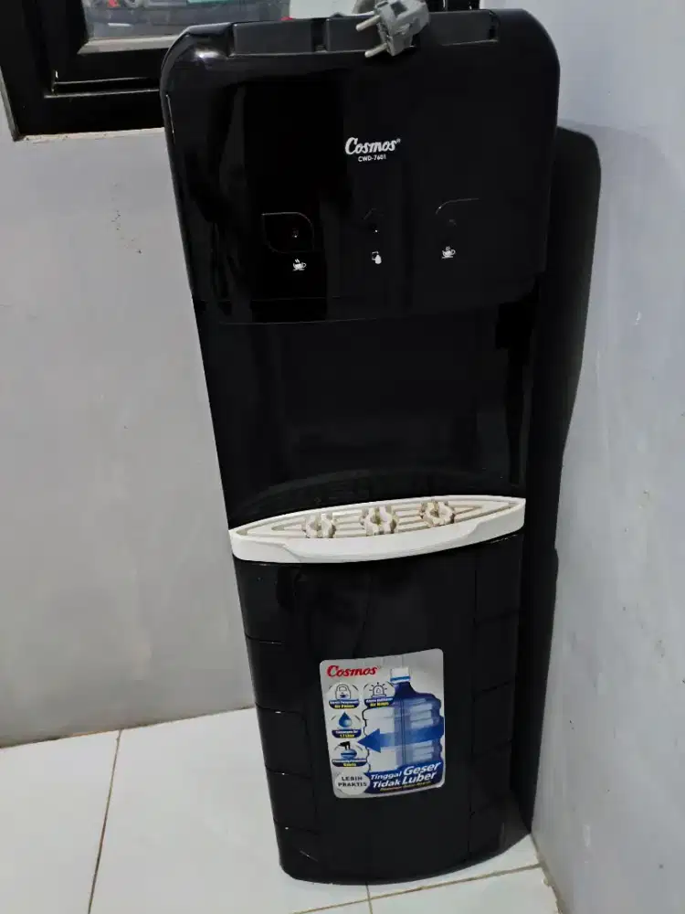 Dispenser cosmos 7601
