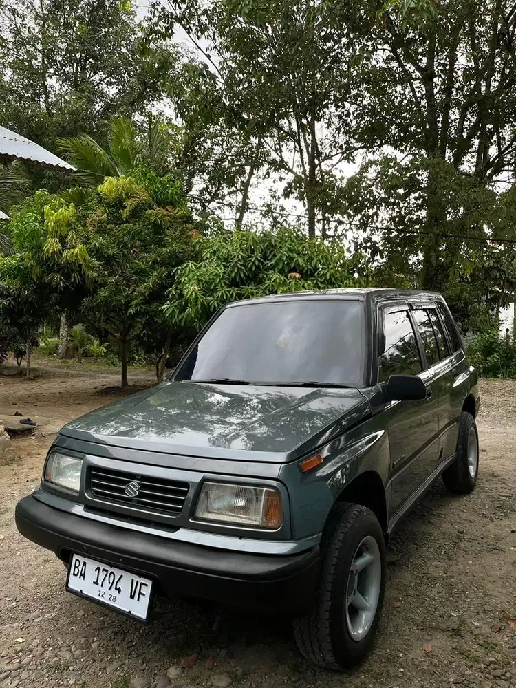Escudo jlx tahun 1995 mulus istimewa pajak hidup